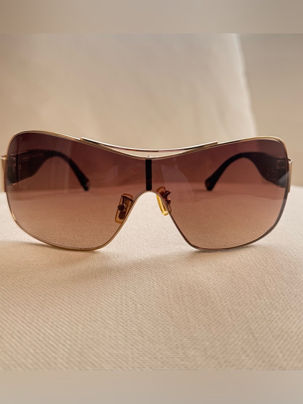 Coach Women’s Sunglasses Authentic with Signature Brown Case - COACH